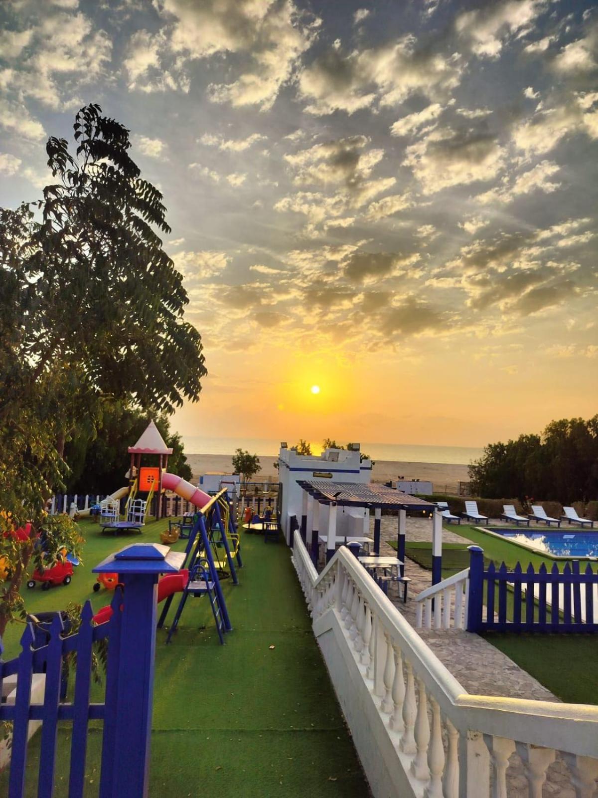 Al-Ashkhara Beach Resort منتجع شاطئ الأشخرة Al Sharqiyah Eksteriør billede